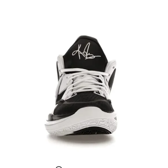 Nike Kyrie Irving Infinity TB Black White Sneakers